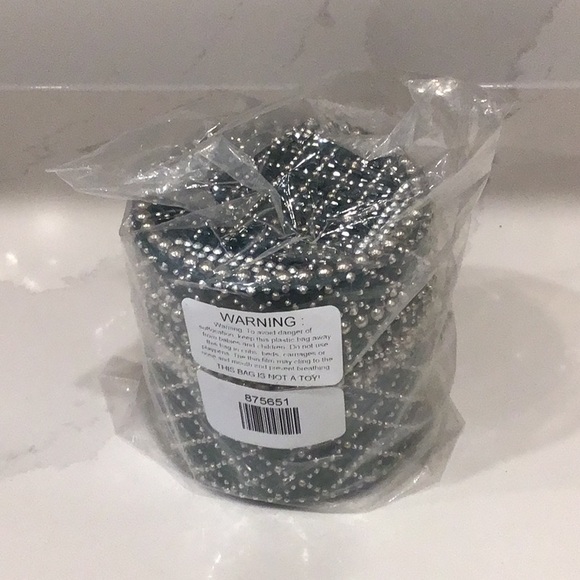 PRAI Beauty Other - NWT unsealed PRAI Beauty Throat & Décolletage Cream 200ml/6.8 fl oz.